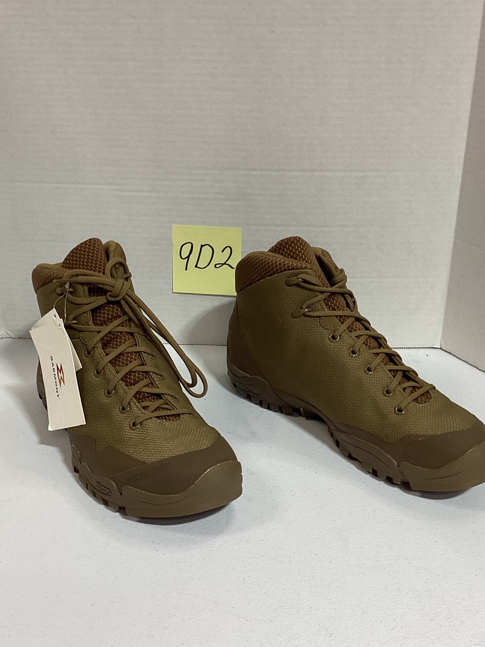 Vibram Tactical Mid-Top Boots - Olive Brown